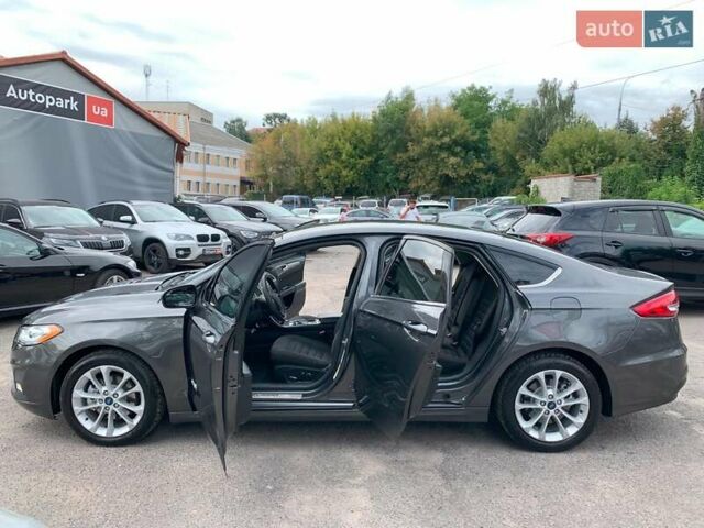 Серый Форд Фьюжн, объемом двигателя 2 л и пробегом 167 тыс. км за 14490 $, фото 16 на Automoto.ua