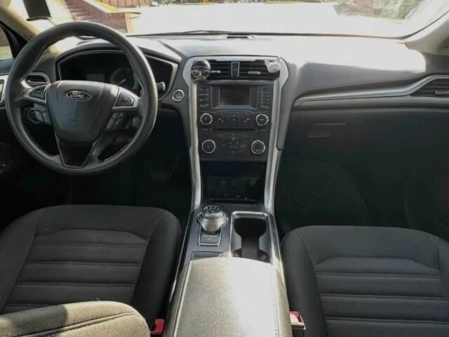 Сірий Форд Фьюжен, об'ємом двигуна 2.5 л та пробігом 185 тис. км за 12500 $, фото 8 на Automoto.ua