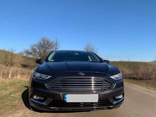 Форд Фьюжн 2018 в Киеве на Automoto.ua Серый Форд Фьюжн, объемом двигателя 2 л и пробегом 61 тыс. км за 12000 $, фото 1 на Automoto.ua