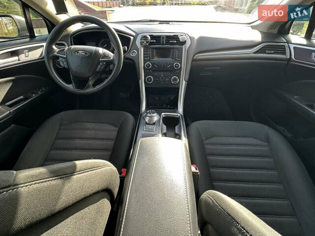 Форд Фьюжен 2018 у Дніпро (Дніпропетровську) на Automoto.ua Сірий Форд Фьюжен, об'ємом двигуна 2.5 л та пробігом 184 тис. км за 12800 $, фото 19 на Automoto.ua