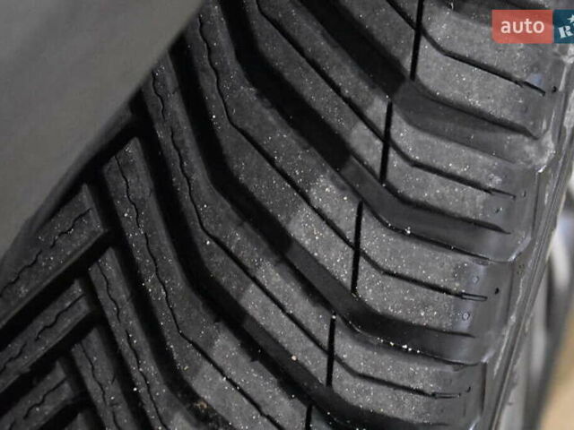 Серый Форд Фьюжн, объемом двигателя 2 л и пробегом 117 тыс. км за 3700 $, фото 8 на Automoto.ua