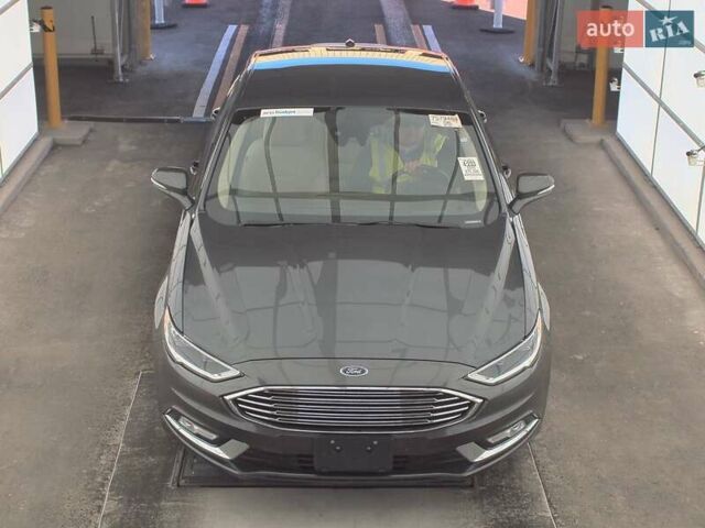 Сірий Форд Фьюжен, об'ємом двигуна 2 л та пробігом 121 тис. км за 8900 $, фото 1 на Automoto.ua