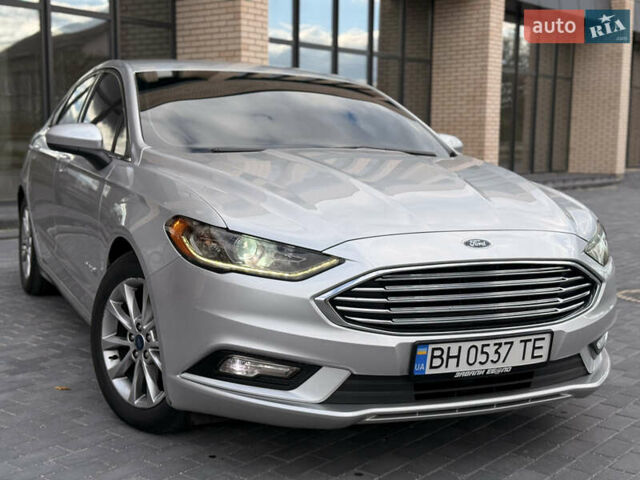 Форд Фьюжн 2018 в Виннице на Automoto.ua Серый Форд Фьюжн, объемом двигателя 2 л и пробегом 118 тыс. км за 14700 $, фото 1 на Automoto.ua