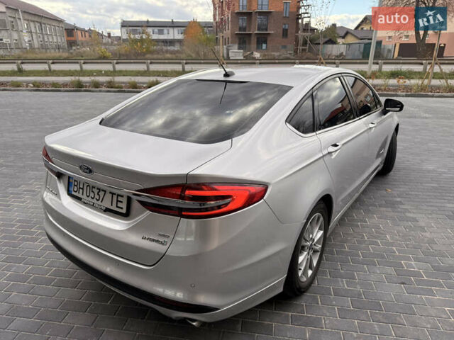 Форд Фьюжн 2018 в Виннице на Automoto.ua Серый Форд Фьюжн, объемом двигателя 2 л и пробегом 118 тыс. км за 14700 $, фото 10 на Automoto.ua