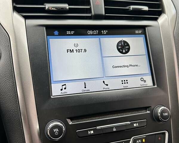Сірий Форд Фьюжен, об'ємом двигуна 2.5 л та пробігом 137 тис. км за 13900 $, фото 21 на Automoto.ua
