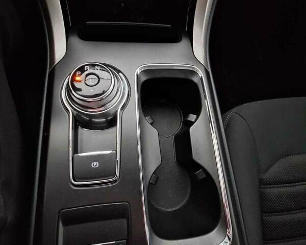 Серый Форд Фьюжн, объемом двигателя 2.49 л и пробегом 24 тыс. км за 17715 $, фото 5 на Automoto.ua