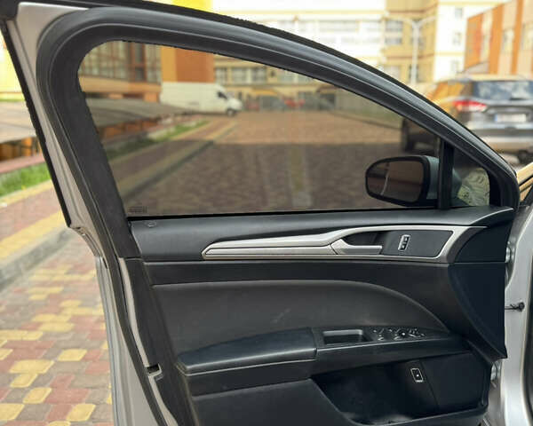 Сірий Форд Фьюжен, об'ємом двигуна 2 л та пробігом 100 тис. км за 14500 $, фото 34 на Automoto.ua