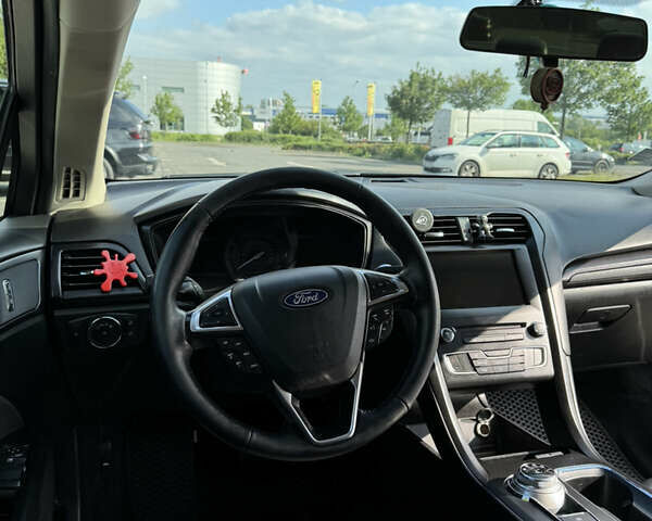 Сірий Форд Фьюжен, об'ємом двигуна 2.5 л та пробігом 77 тис. км за 14200 $, фото 17 на Automoto.ua