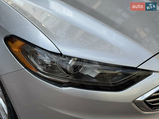 Сірий Форд Фьюжен, об'ємом двигуна 2 л та пробігом 100 тис. км за 14500 $, фото 22 на Automoto.ua