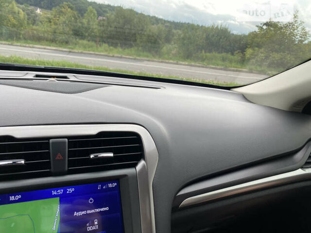 Серый Форд Фьюжн, объемом двигателя 2 л и пробегом 82 тыс. км за 13500 $, фото 39 на Automoto.ua