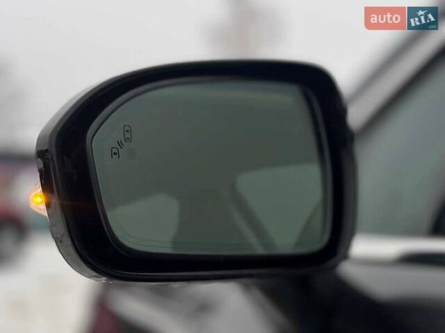 Серый Форд Фьюжн, объемом двигателя 2 л и пробегом 106 тыс. км за 15000 $, фото 6 на Automoto.ua