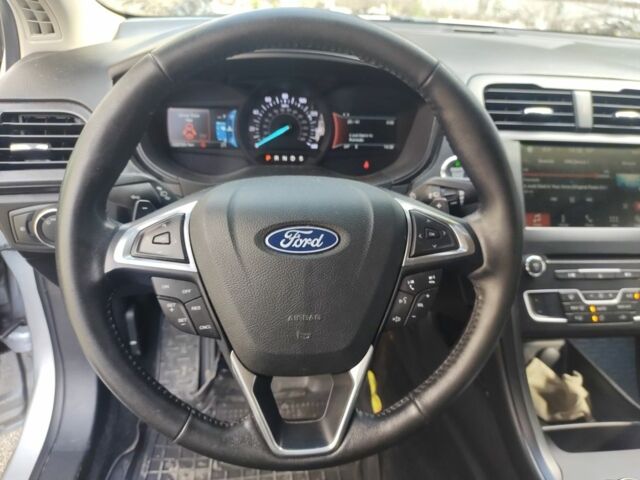 Сірий Форд Фьюжен, об'ємом двигуна 1.5 л та пробігом 131 тис. км за 12000 $, фото 4 на Automoto.ua