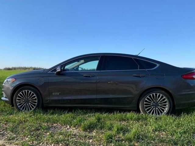 Форд Фьюжн 2018 в Киеве на Automoto.ua Серый Форд Фьюжн, объемом двигателя 2 л и пробегом 61 тыс. км за 12000 $, фото 5 на Automoto.ua