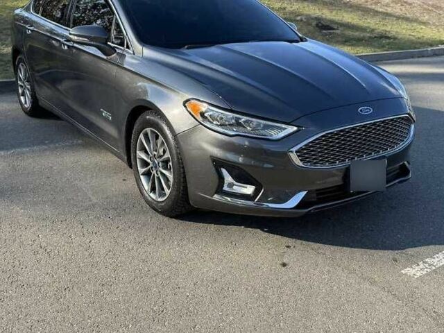 Серый Форд Фьюжн, объемом двигателя 2 л и пробегом 94 тыс. км за 13600 $, фото 4 на Automoto.ua