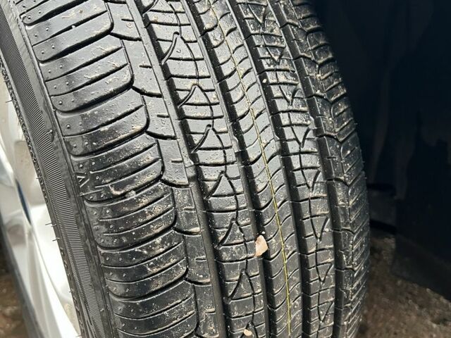 Серый Форд Фьюжн, объемом двигателя 2 л и пробегом 144 тыс. км за 379 $, фото 7 на Automoto.ua