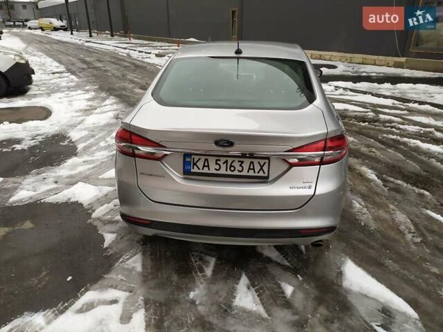 Форд Фьюжн 2018 в Киеве на Automoto.ua Серый Форд Фьюжн, объемом двигателя 2 л и пробегом 104 тыс. км за 14000 $, фото 1 на Automoto.ua
