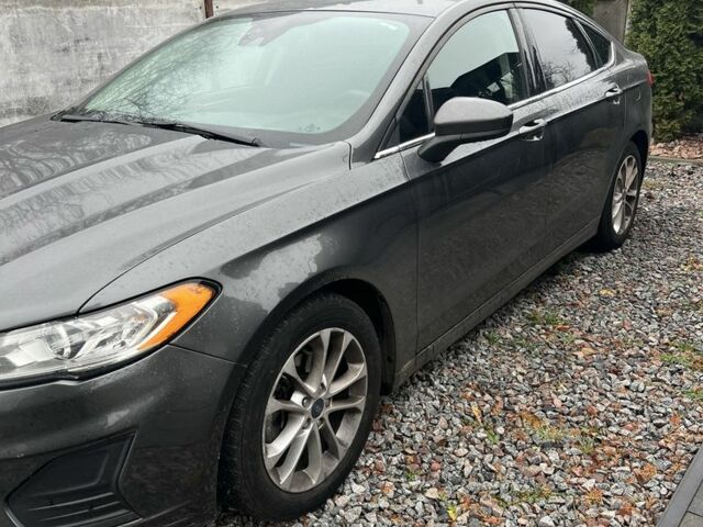 Серый Форд Фьюжн, объемом двигателя 1.5 л и пробегом 136 тыс. км за 14000 $, фото 1 на Automoto.ua