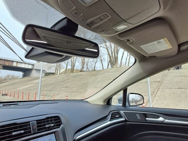 Серый Форд Фьюжн, объемом двигателя 2 л и пробегом 191 тыс. км за 14500 $, фото 16 на Automoto.ua