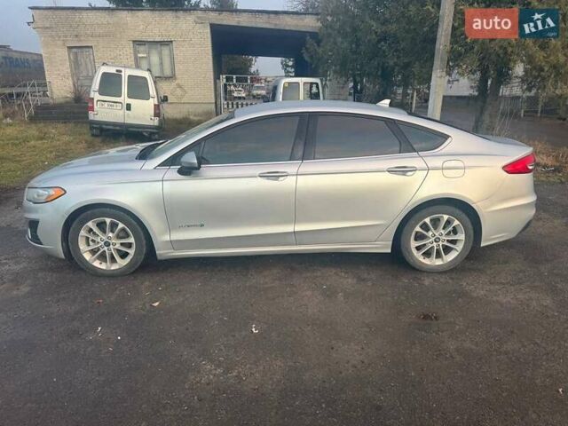 Серый Форд Фьюжн, объемом двигателя 2 л и пробегом 103 тыс. км за 14950 $, фото 11 на Automoto.ua