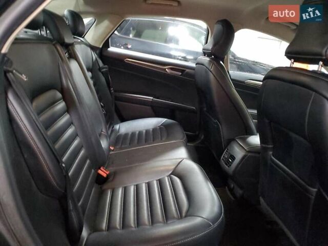 Сірий Форд Фьюжен, об'ємом двигуна 0 л та пробігом 96 тис. км за 2500 $, фото 9 на Automoto.ua