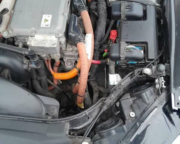 Сірий Форд Фьюжен, об'ємом двигуна 2 л та пробігом 84 тис. км за 17500 $, фото 28 на Automoto.ua