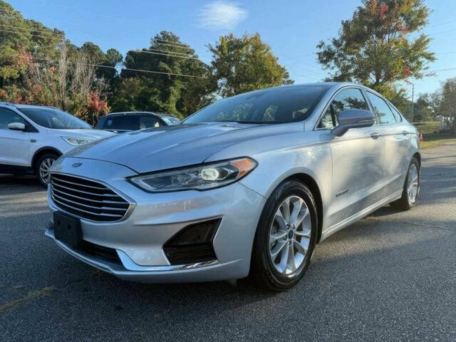 Сірий Форд Фьюжен, об'ємом двигуна 2 л та пробігом 46 тис. км за 12900 $, фото 2 на Automoto.ua