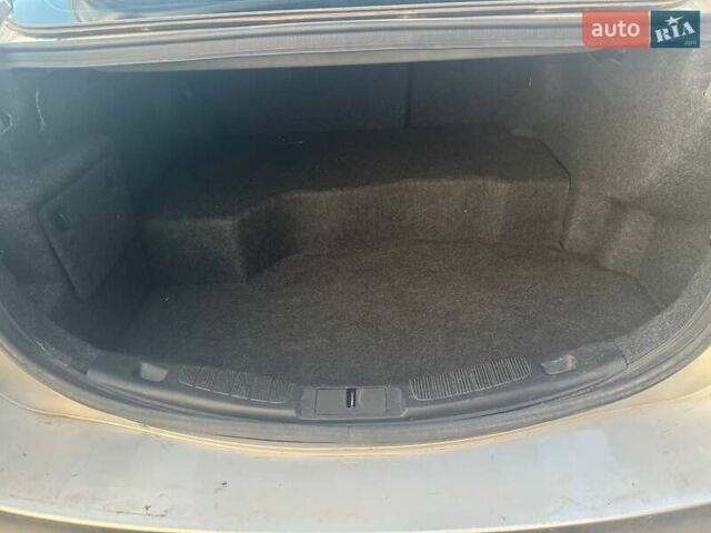 Серый Форд Фьюжн, объемом двигателя 2 л и пробегом 103 тыс. км за 14950 $, фото 44 на Automoto.ua