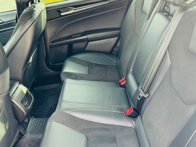 Серый Форд Фьюжн, объемом двигателя 2.7 л и пробегом 32 тыс. км за 18500 $, фото 6 на Automoto.ua