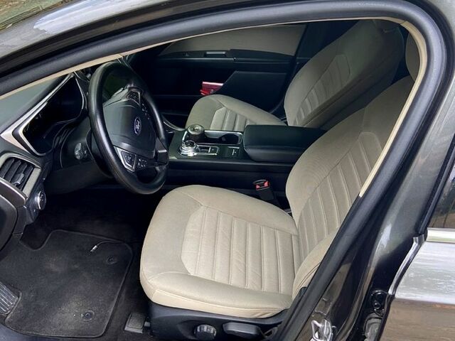 Форд Фьюжен 2019 у Миколаєві на Automoto.ua Сірий Форд Фьюжен, об'ємом двигуна 2.5 л та пробігом 90 тис. км за 14500 $, фото 1 на Automoto.ua