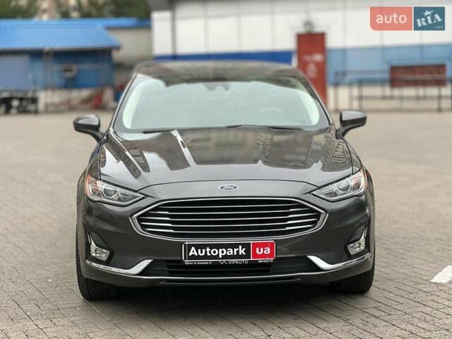 Форд Фьюжн 2019 в Одессе на Automoto.ua Серый Форд Фьюжн, объемом двигателя 2.5 л и пробегом 104 тыс. км за 15490 $, фото 1 на Automoto.ua