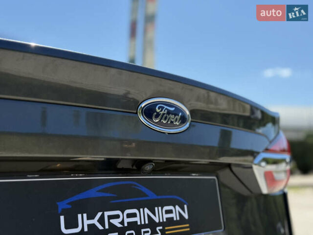 Форд Фьюжн 2019 в Днепре (Днепропетровске) на Automoto.ua Серый Форд Фьюжн, объемом двигателя 2.49 л и пробегом 133 тыс. км за 13500 $, фото 10 на Automoto.ua