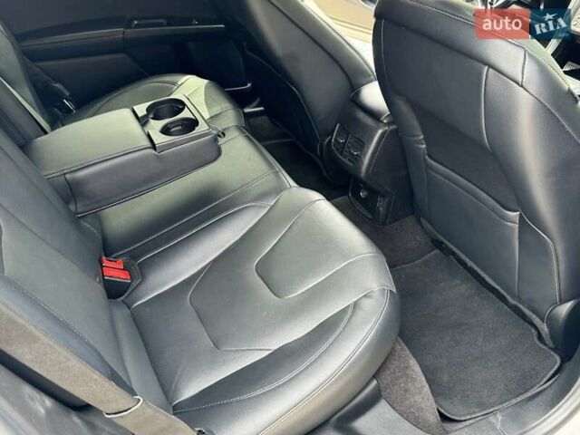 Серый Форд Фьюжн, объемом двигателя 2 л и пробегом 98 тыс. км за 17999 $, фото 13 на Automoto.ua