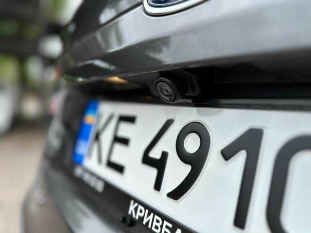 Серый Форд Фьюжн, объемом двигателя 2 л и пробегом 93 тыс. км за 15500 $, фото 7 на Automoto.ua