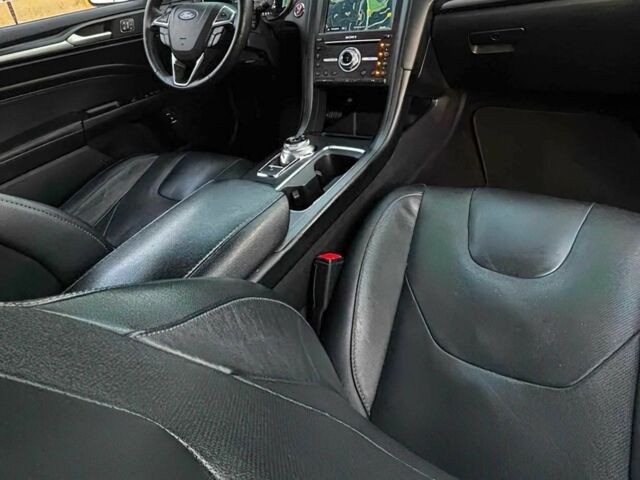 Серый Форд Фьюжн, объемом двигателя 2 л и пробегом 32 тыс. км за 9000 $, фото 7 на Automoto.ua