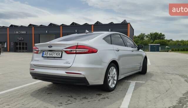 Форд Фьюжн 2019 в Виннице на Automoto.ua Серый Форд Фьюжн, объемом двигателя 2 л и пробегом 115 тыс. км за 16300 $, фото 3 на Automoto.ua