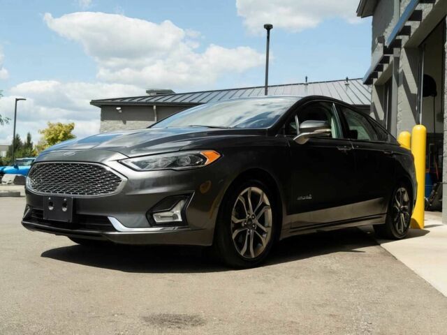 Сірий Форд Фьюжен, об'ємом двигуна 2 л та пробігом 50 тис. км за 14200 $, фото 2 на Automoto.ua