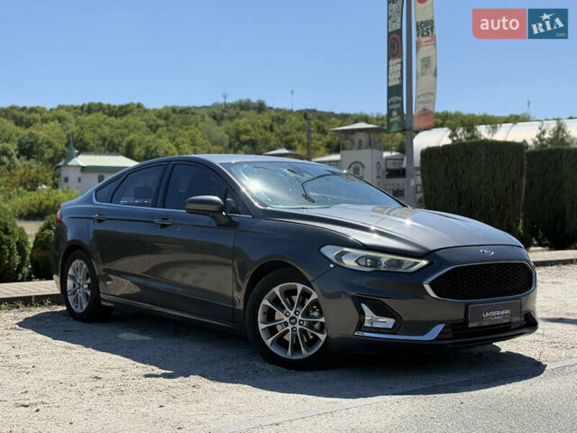 Форд Фьюжн 2019 в Днепре (Днепропетровске) на Automoto.ua Серый Форд Фьюжн, объемом двигателя 2.49 л и пробегом 133 тыс. км за 13500 $, фото 4 на Automoto.ua