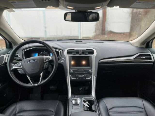 Серый Форд Фьюжн, объемом двигателя 2 л и пробегом 42 тыс. км за 14900 $, фото 7 на Automoto.ua