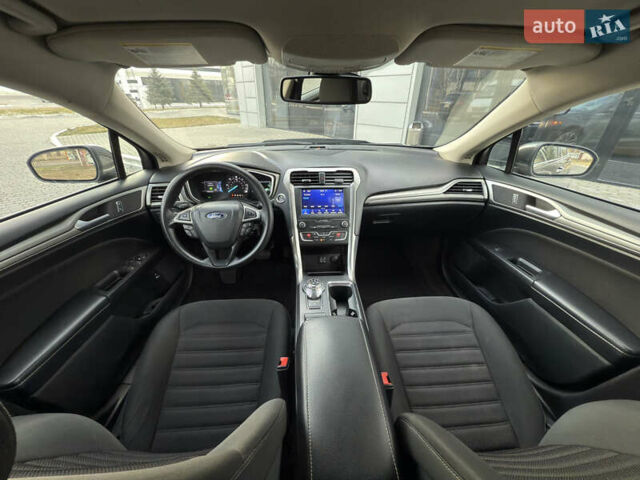 Сірий Форд Фьюжен, об'ємом двигуна 2 л та пробігом 65 тис. км за 14900 $, фото 9 на Automoto.ua