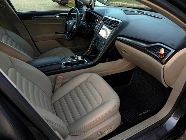 Форд Фьюжен 2019 у Житомирі на Automoto.ua Сірий Форд Фьюжен, об'ємом двигуна 2 л та пробігом 139 тис. км за 9800 $, фото 4 на Automoto.ua