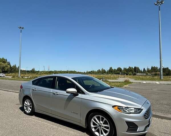 Серый Форд Фьюжн, объемом двигателя 2 л и пробегом 94 тыс. км за 15000 $, фото 7 на Automoto.ua