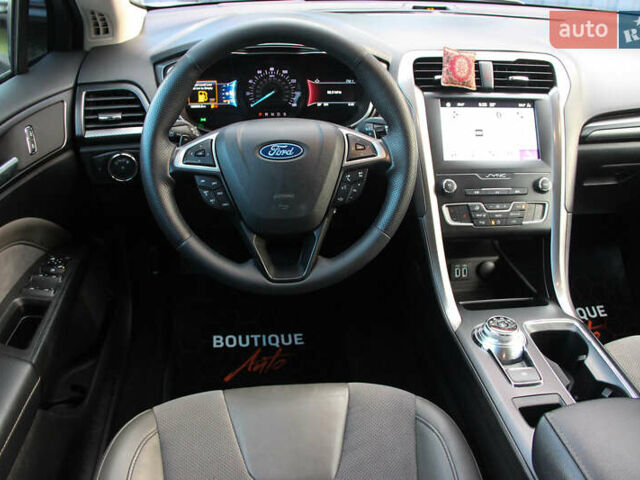 Форд Фьюжн 2019 в Одессе на Automoto.ua Серый Форд Фьюжн, объемом двигателя 2 л и пробегом 196 тыс. км за 12500 $, фото 42 на Automoto.ua