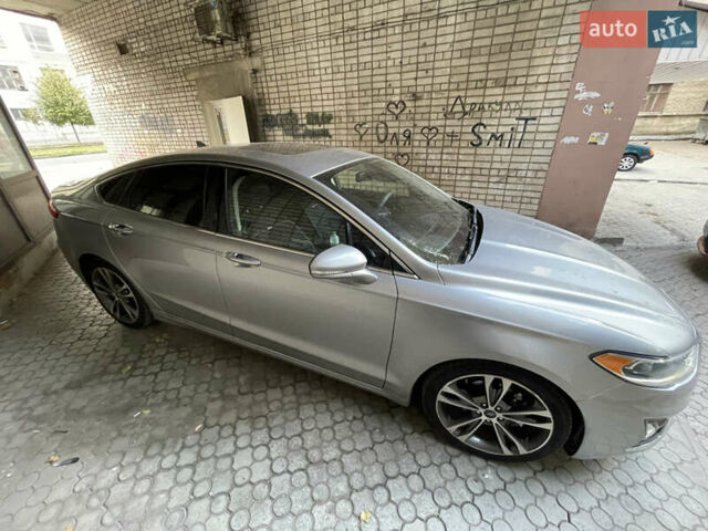 Сірий Форд Фьюжен, об'ємом двигуна 2 л та пробігом 232 тис. км за 15500 $, фото 5 на Automoto.ua