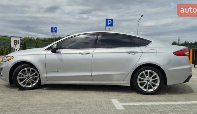 Форд Фьюжн 2019 в Виннице на Automoto.ua Серый Форд Фьюжн, объемом двигателя 2 л и пробегом 115 тыс. км за 16300 $, фото 5 на Automoto.ua