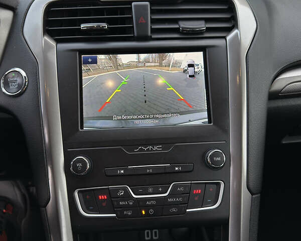 Сірий Форд Фьюжен, об'ємом двигуна 2 л та пробігом 65 тис. км за 14900 $, фото 15 на Automoto.ua