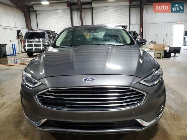 Сірий Форд Фьюжен, об'ємом двигуна 0 л та пробігом 96 тис. км за 2500 $, фото 4 на Automoto.ua