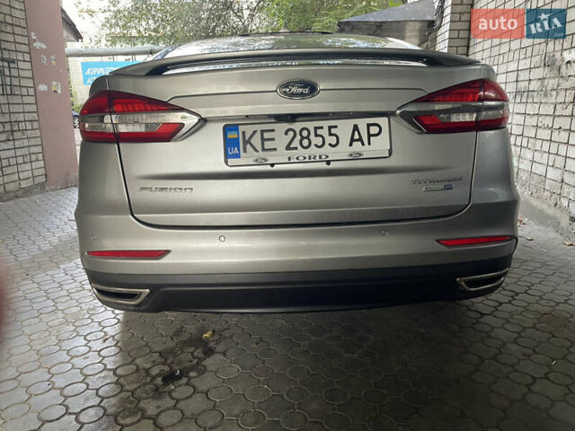 Сірий Форд Фьюжен, об'ємом двигуна 2 л та пробігом 232 тис. км за 15500 $, фото 8 на Automoto.ua
