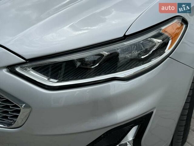 Серый Форд Фьюжн, объемом двигателя 2 л и пробегом 98 тыс. км за 17999 $, фото 24 на Automoto.ua