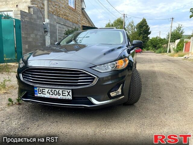 Форд Фьюжен 2019 у Миколаєві на Automoto.ua Сірий Форд Фьюжен, об'ємом двигуна 2.5 л та пробігом 90 тис. км за 14500 $, фото 3 на Automoto.ua