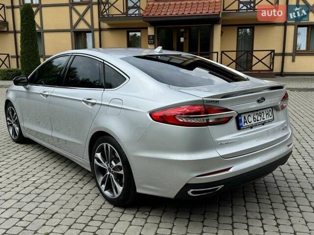 Серый Форд Фьюжн, объемом двигателя 2 л и пробегом 98 тыс. км за 17999 $, фото 10 на Automoto.ua